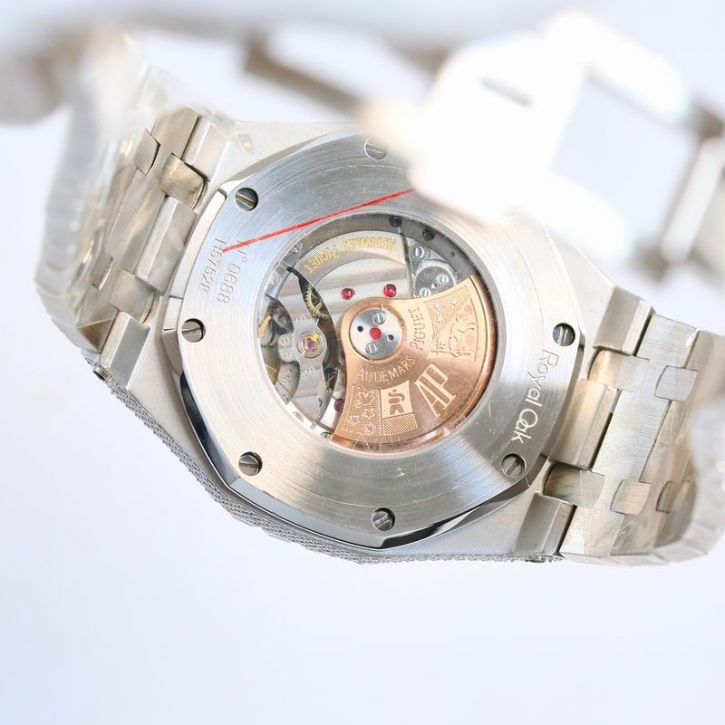Audemars Piguet 15400OR.OO.1220OR.02 Royal Oak Selfwinding Iced Out Moissanite 42x10mm