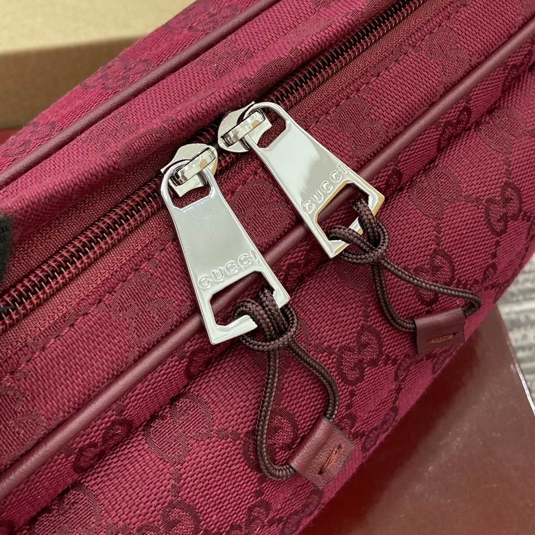 Gucci Sling Bag