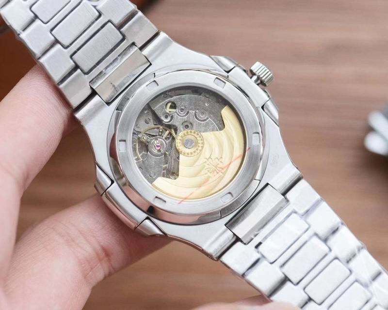 Patek Philippe Nautilus 40mm