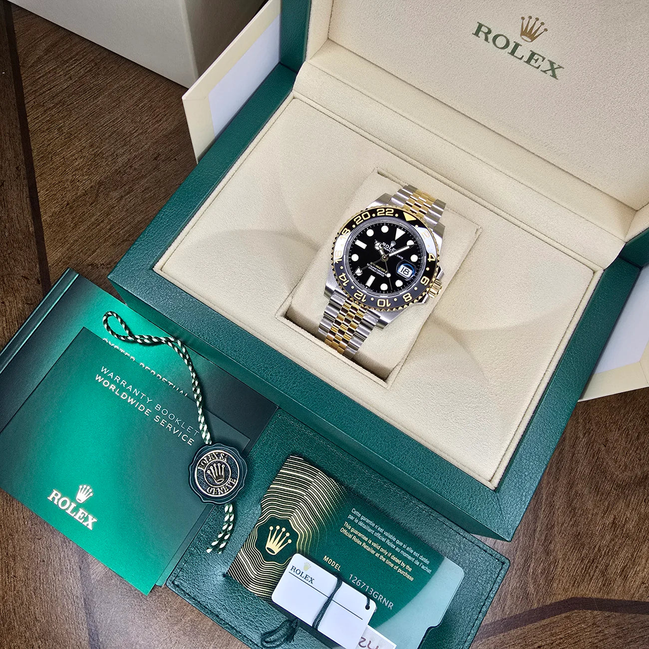 ROLEX GMT-MASTER II 126713GRNR "BUMBLEBEE" 40MM