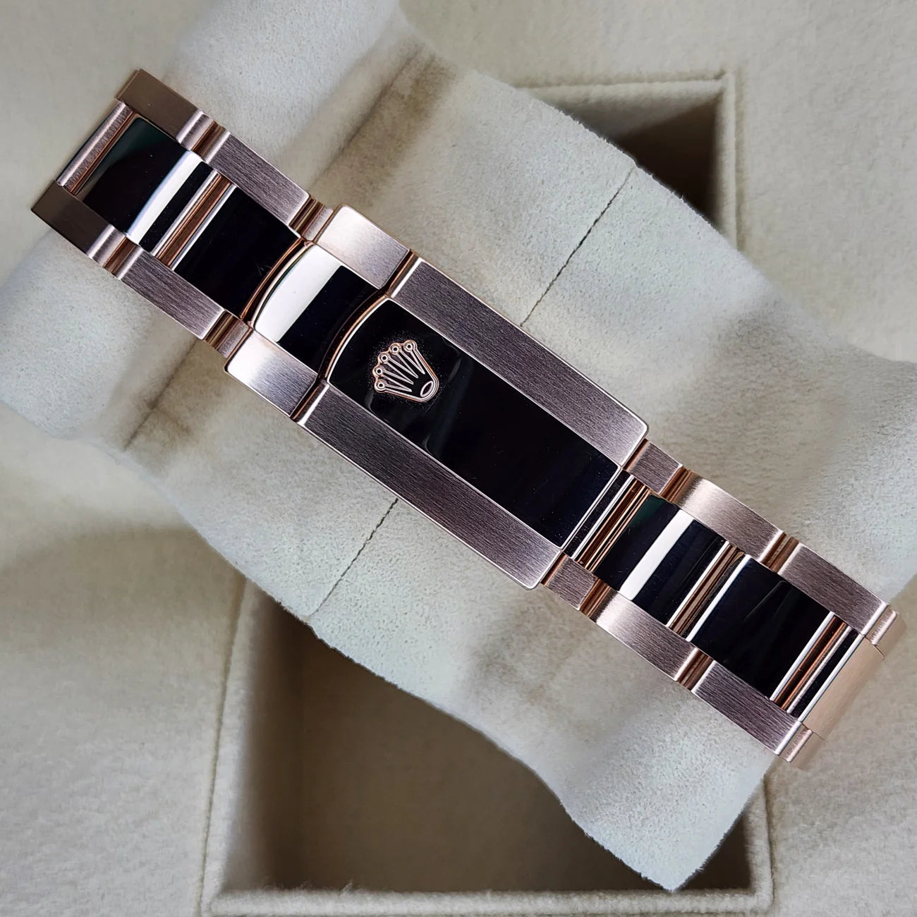 ROLEX SKY-DWELLER ANNUAL CALENDAR 42MM