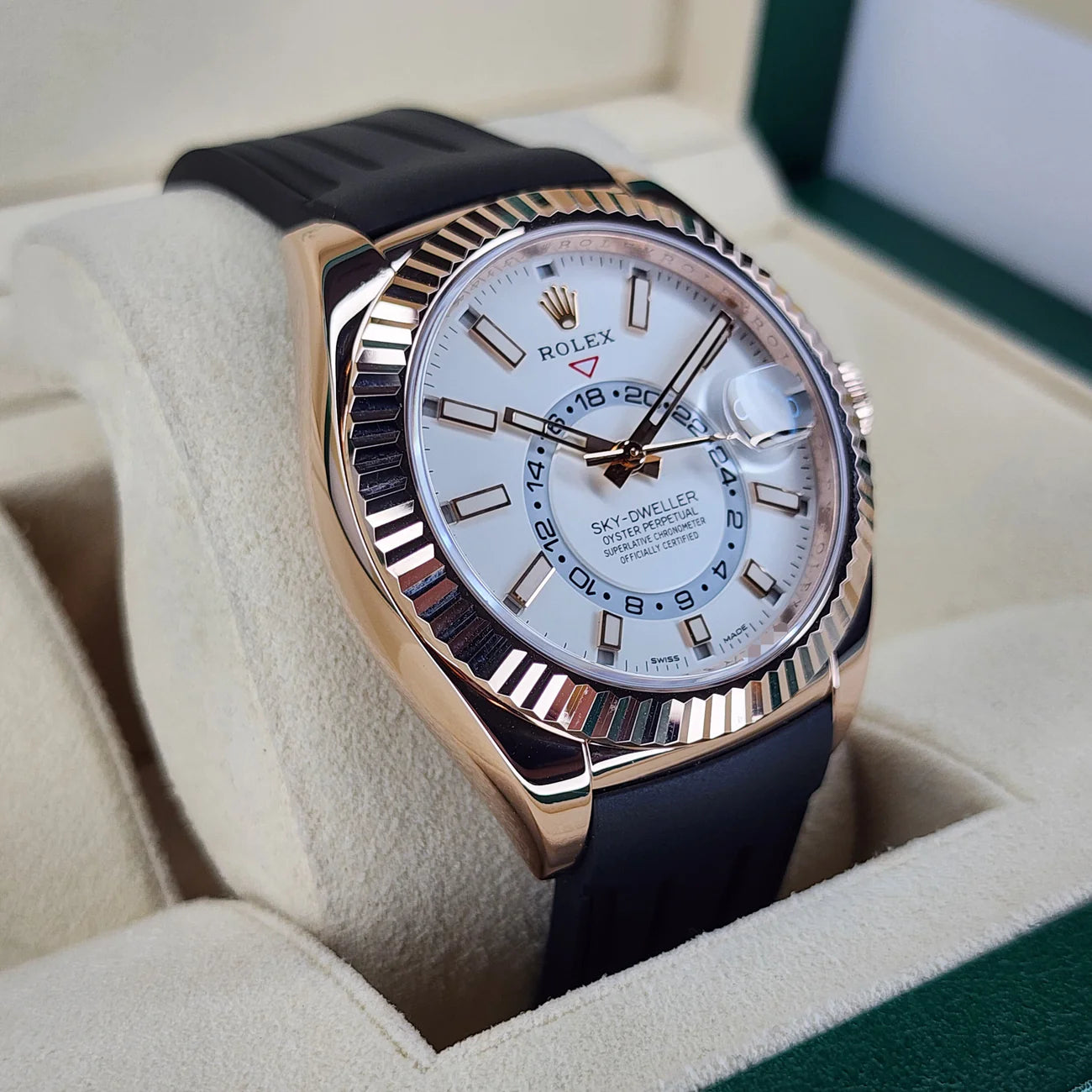 ROLEX SKY-DWELLER 326135 ROSE GOLD IVORY DIAL 42MM