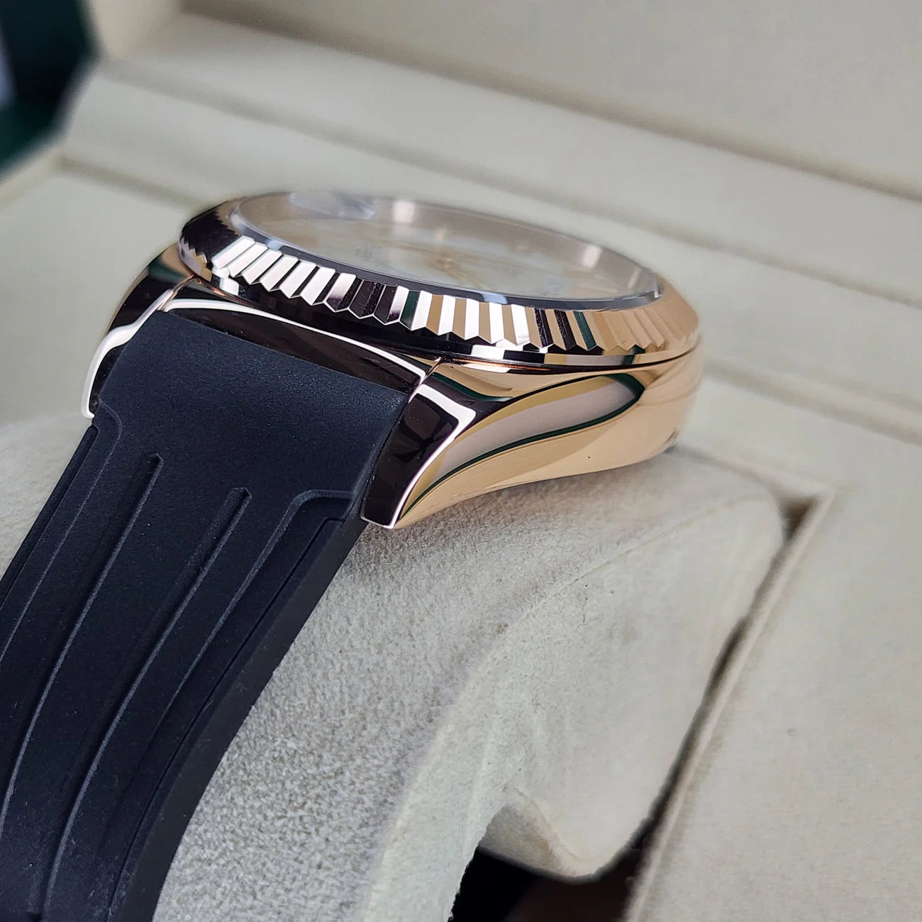 ROLEX SKY-DWELLER 326135 ROSE GOLD IVORY DIAL 42MM